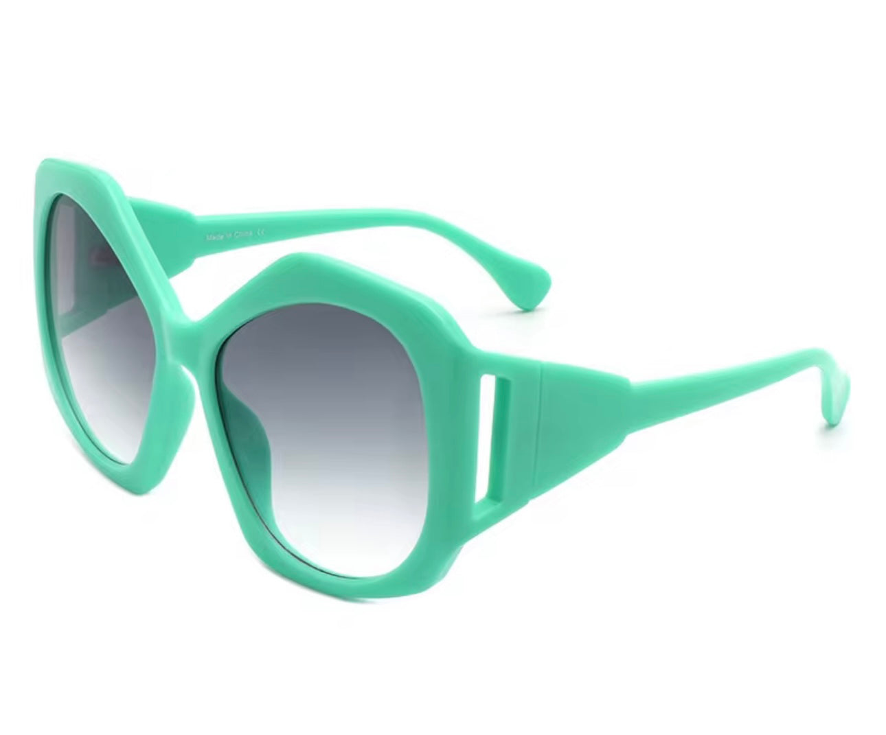 Dess Dior Shades