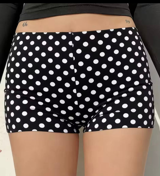 Poka dots shorts